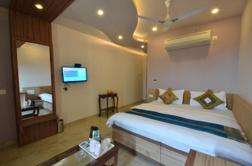 Banaras Haveli 3*